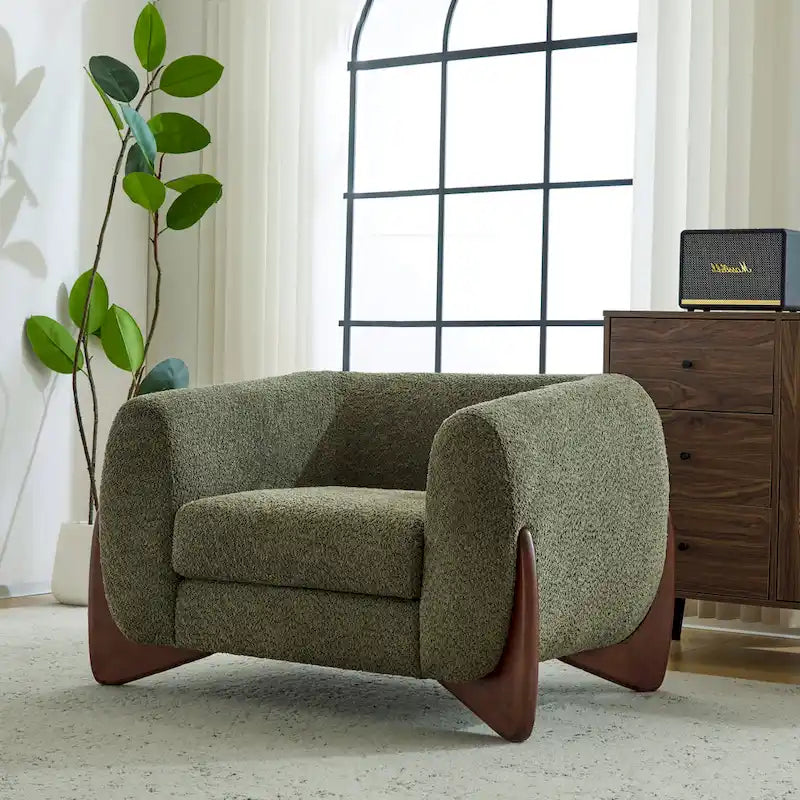 Moderner Clubsessel mit Bouclé-Bezug