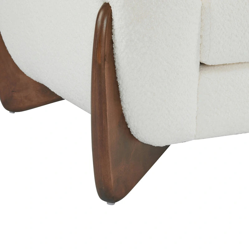 Moderner Clubsessel mit Bouclé-Bezug
