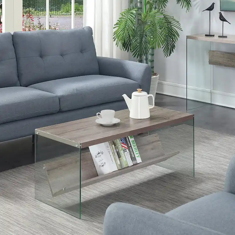 Couchtisch aus Glas mit Ablage