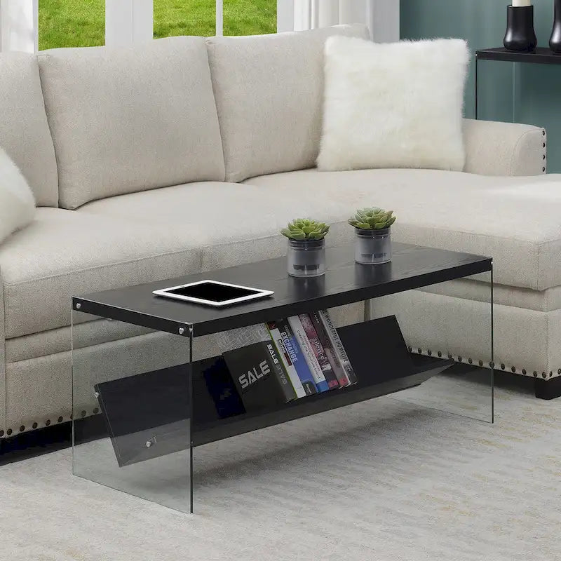 Couchtisch aus Glas mit Ablage