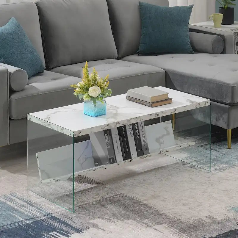 Couchtisch aus Glas mit Ablage