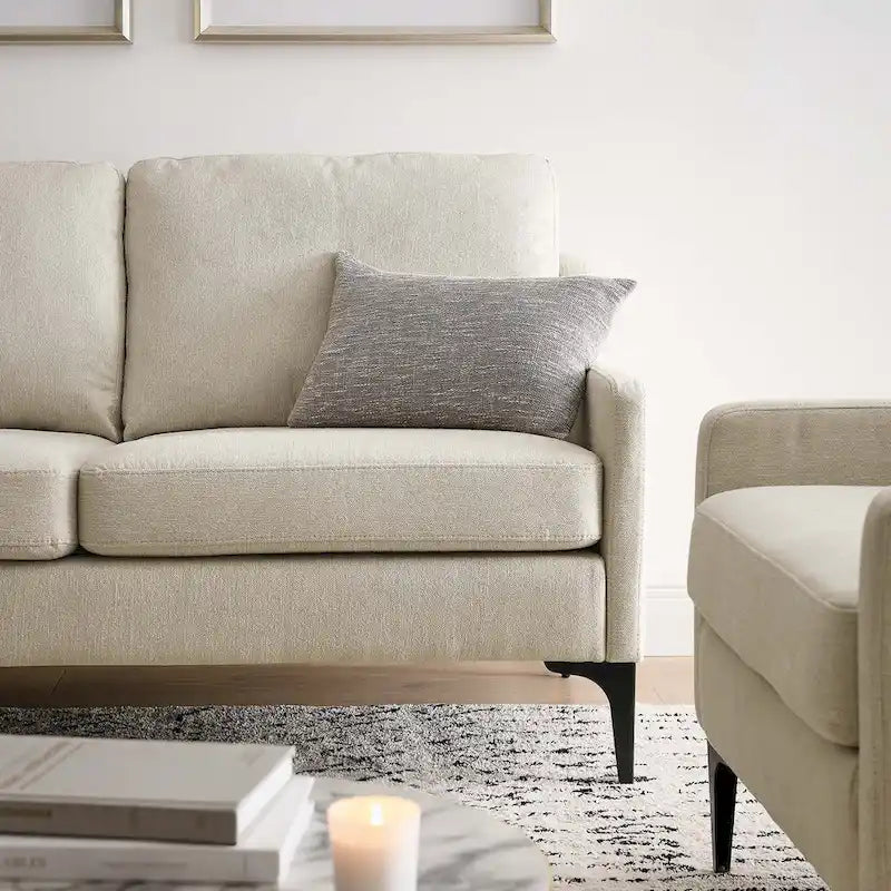 Gepolstertes Stoff-Loveseat