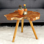 Akazienholz handgemachter Beistelltisch mit Baumkante und Dreibeinfüßen – Braun – 25B x 27L x 20H